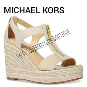 🆕⭐ Micheal Kors Soft Gold Espadrille Wedge